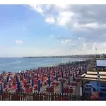 Fondachello Sea فيلة ماسكالي