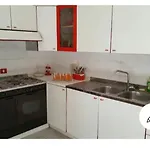 فيلة Fondachello Sea *